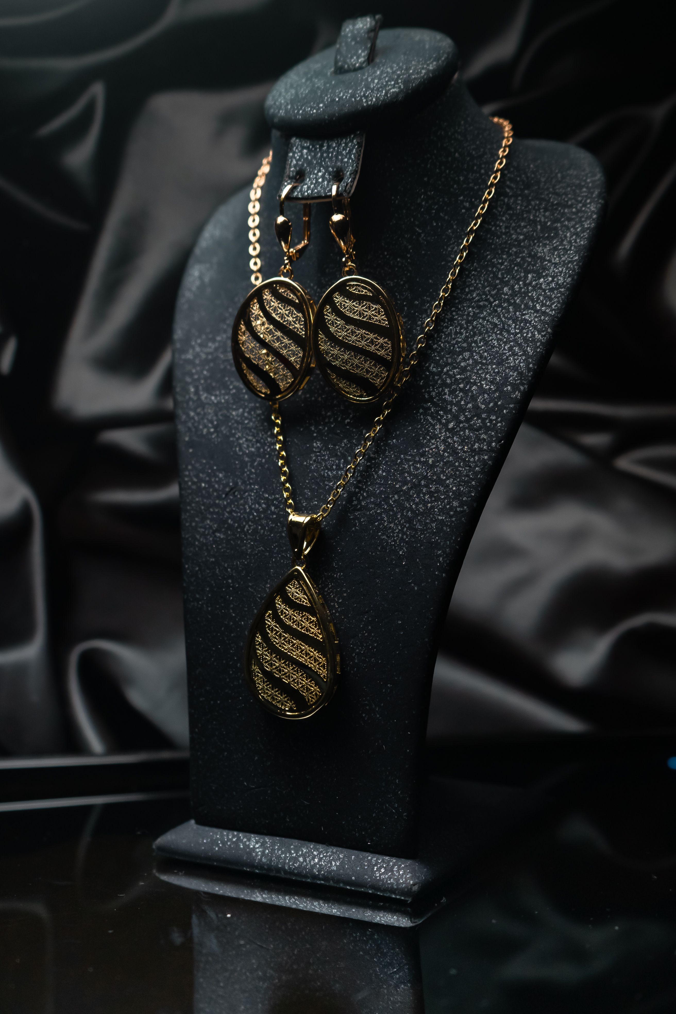 Women's Jewelry